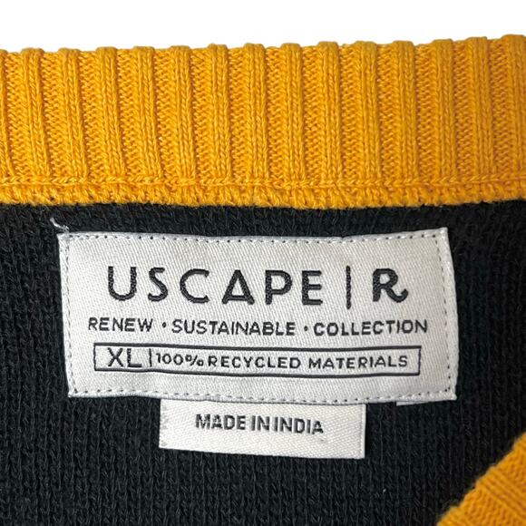 Uscape University of Iowa Hawkeyes Men's Crewneck Knit Sweater Size XL - Picture 4 of 8